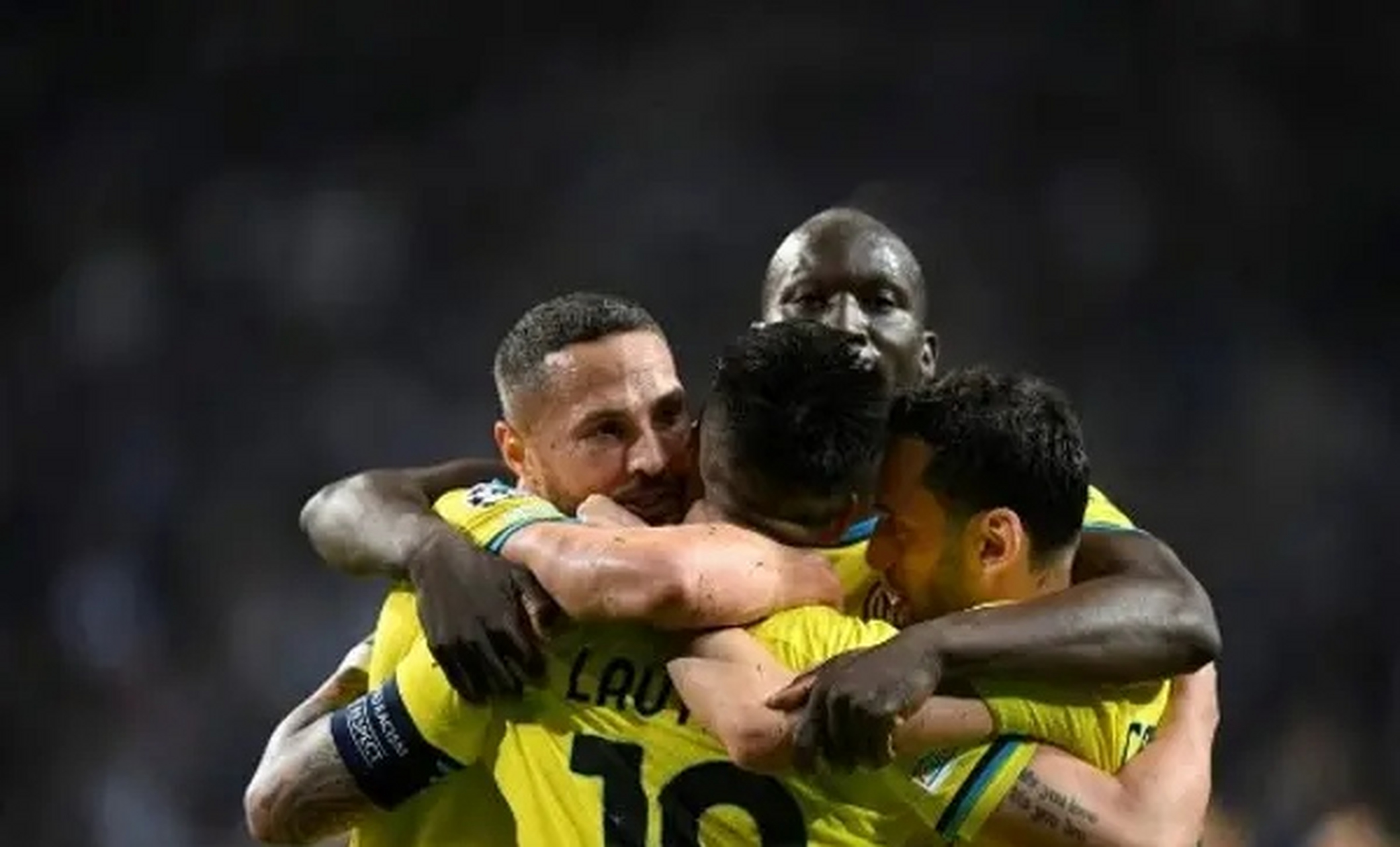 开云网页版官网包含AC米兰主帅复盘备战法甲达拉斯独行侠围绕西甲战术微调，犹他爵士手感冰凉备战德国杯瞬间刷屏的词条